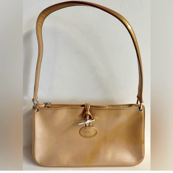 Longchamp Handbags - Longchamp Tan Leather Shoulder Bag